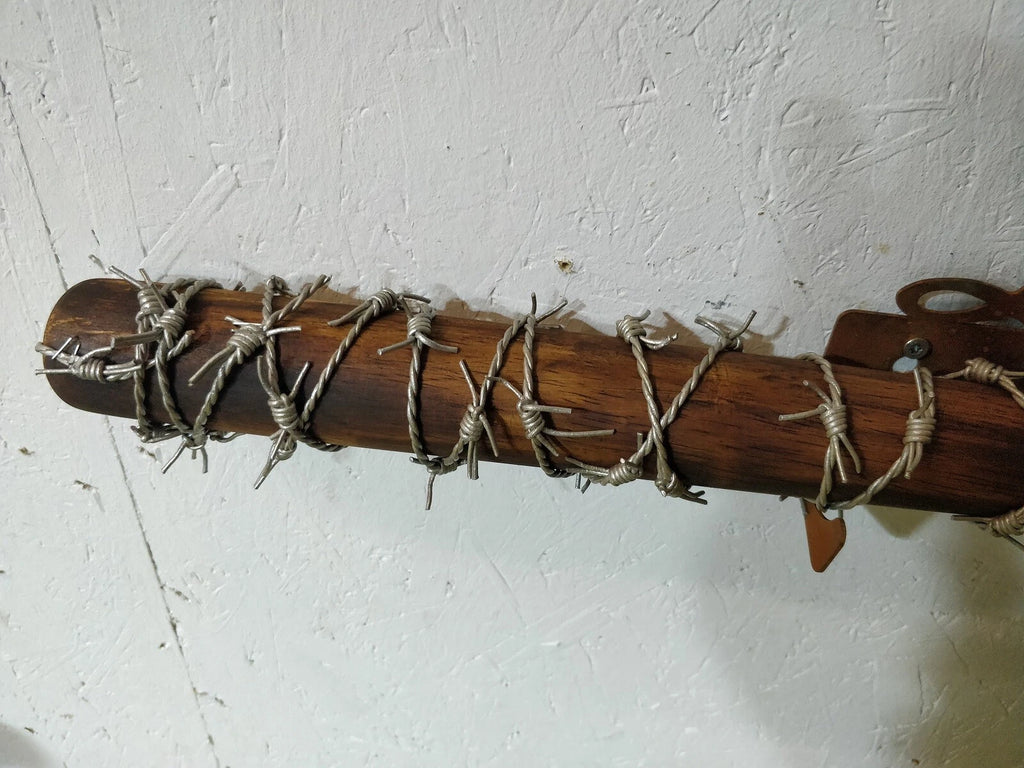 Lucille Negan's Bat Replica T.W.D. + Wandhalter, Negan LARP Deko